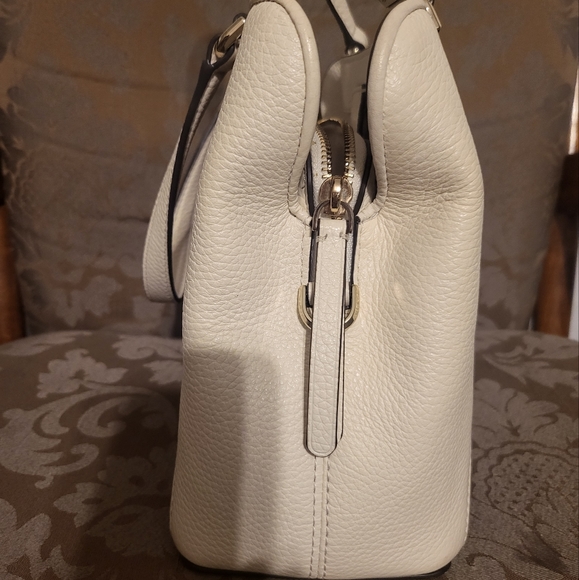 Kate Spade ♠️Purse - Picture 6 of 10